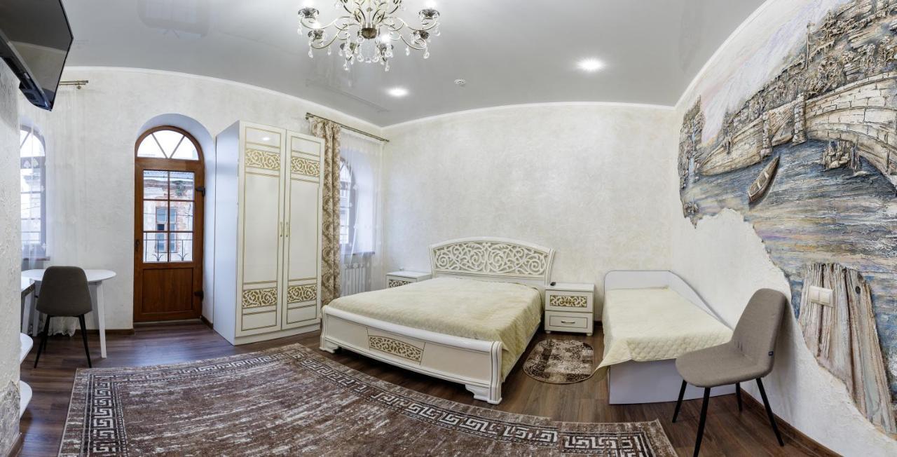 Апартаменти В Старому Місті Sweet House Kam'janec'-Podil's'kyj Esterno foto