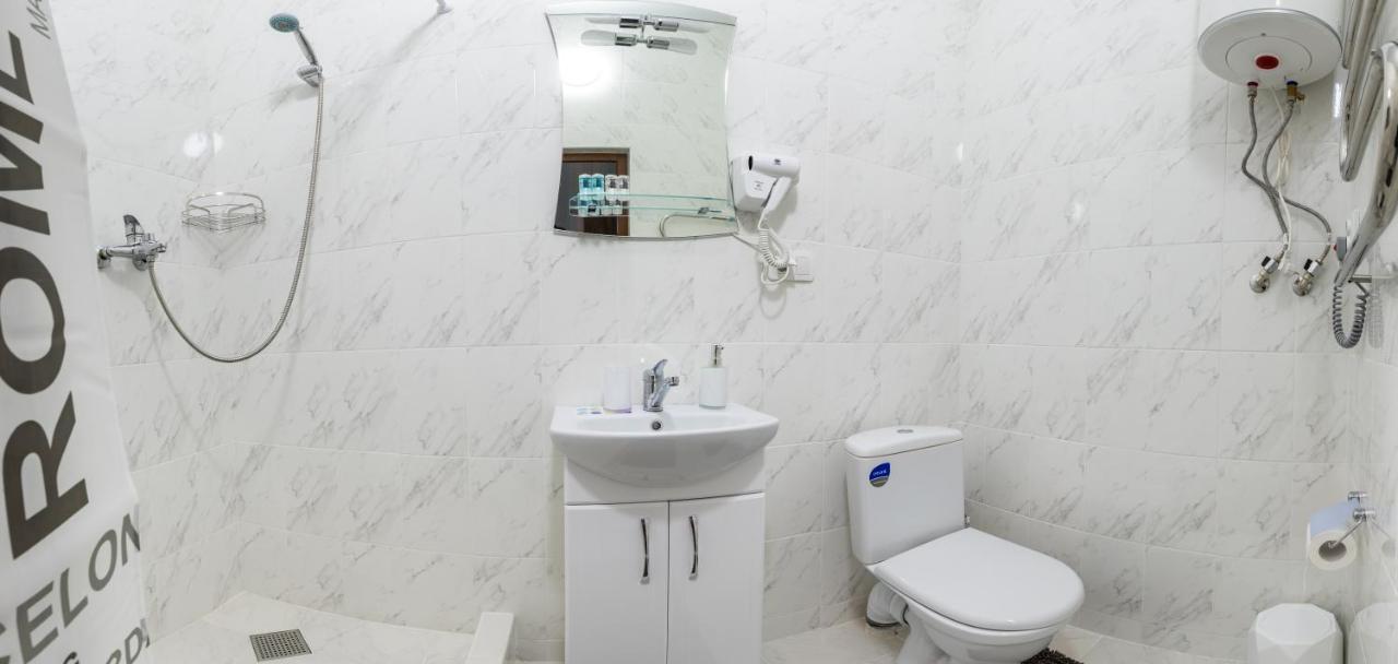 Апартаменти В Старому Місті Sweet House Kam'janec'-Podil's'kyj Esterno foto