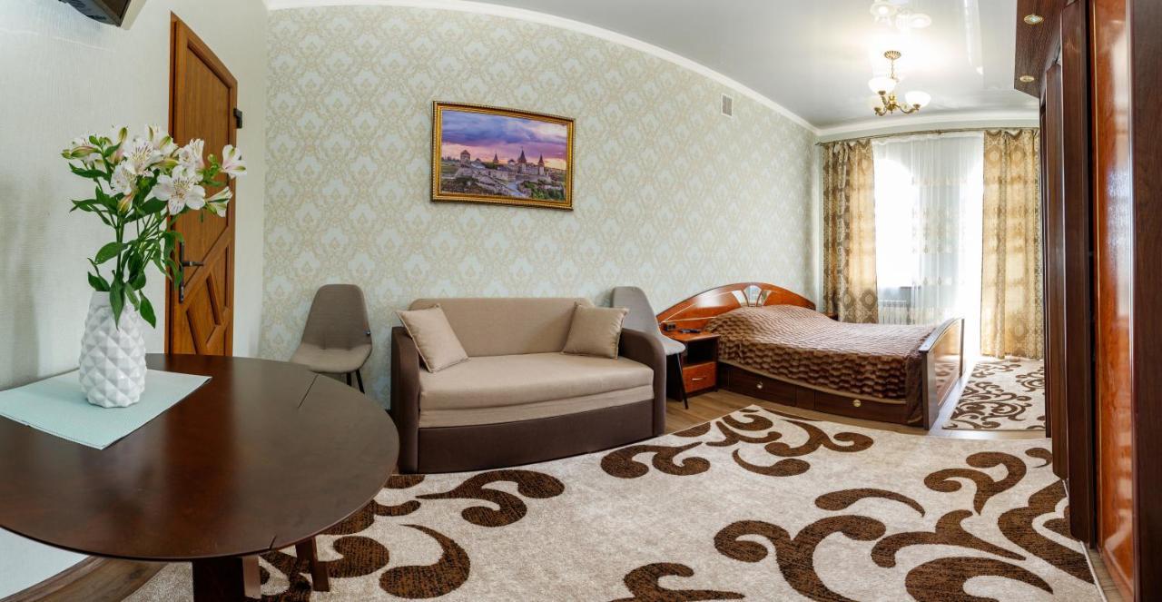 Апартаменти В Старому Місті Sweet House Kam'janec'-Podil's'kyj Esterno foto