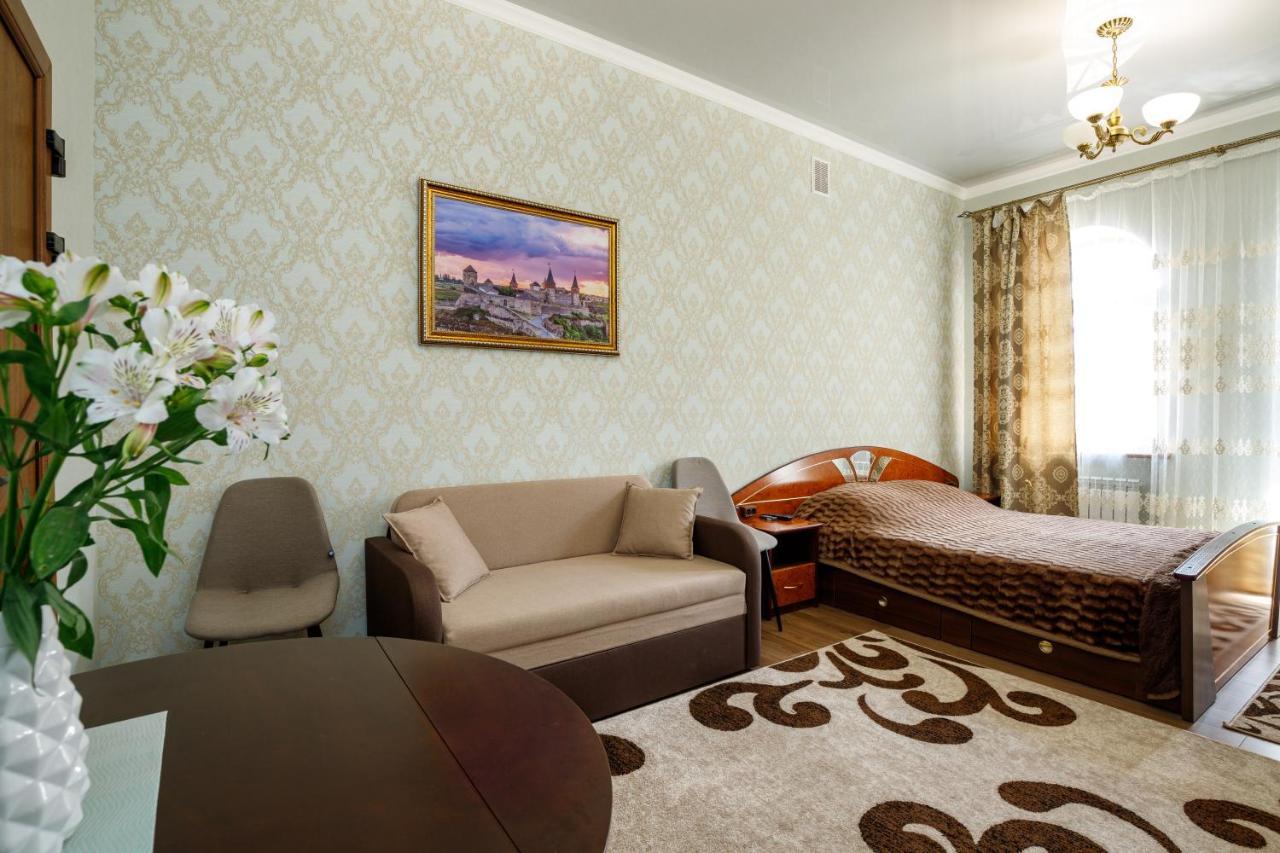 Апартаменти В Старому Місті Sweet House Kam'janec'-Podil's'kyj Esterno foto